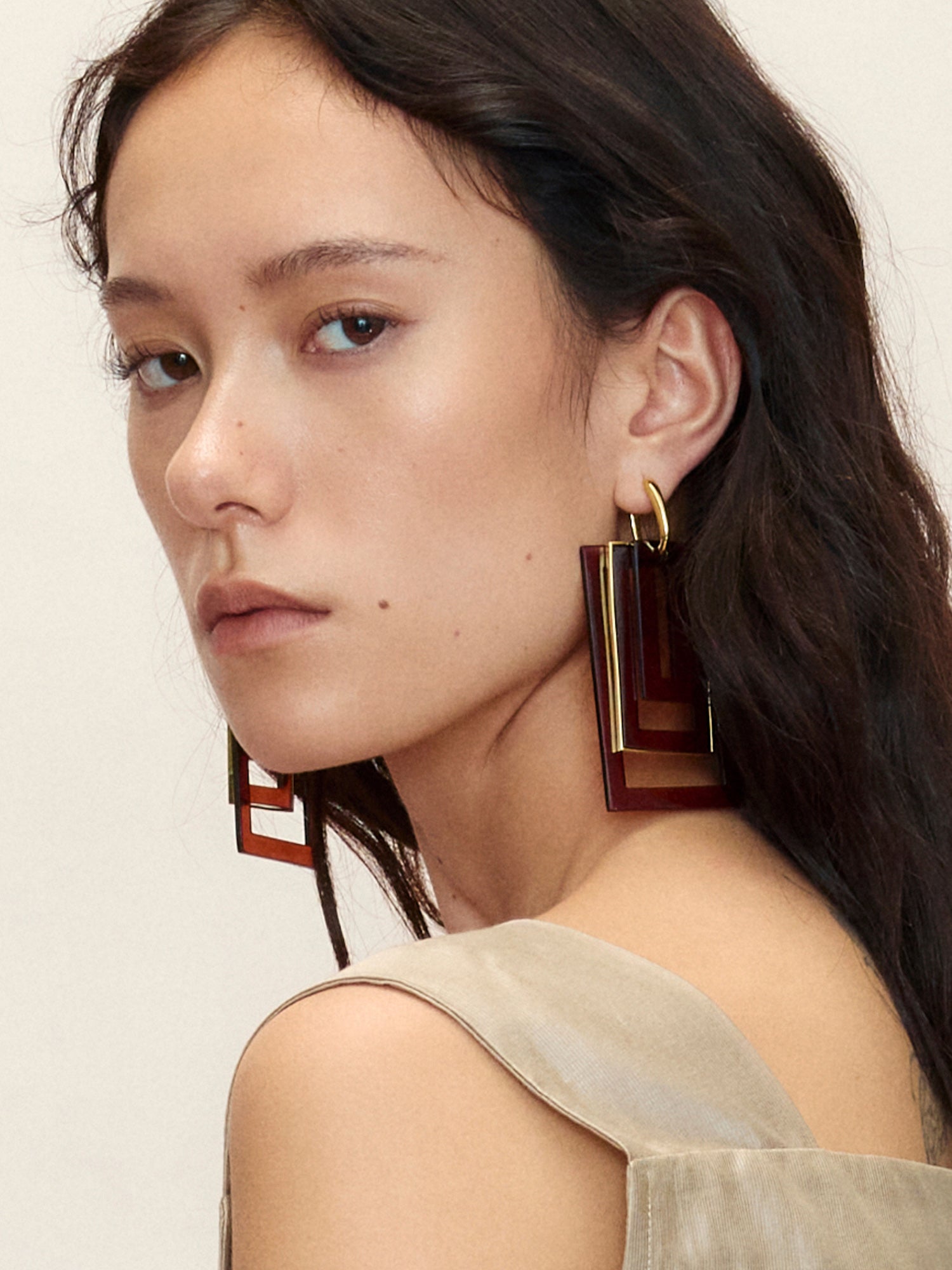 LAYERED SQUARE EARRINGS