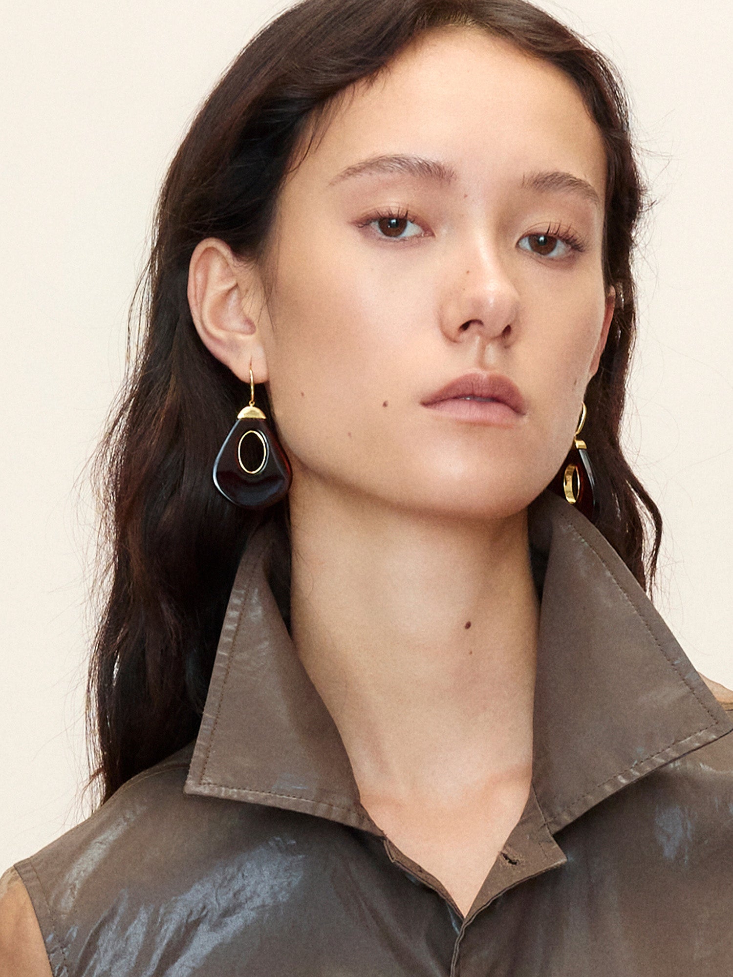 TEARDROP RESIN EARRINGS
