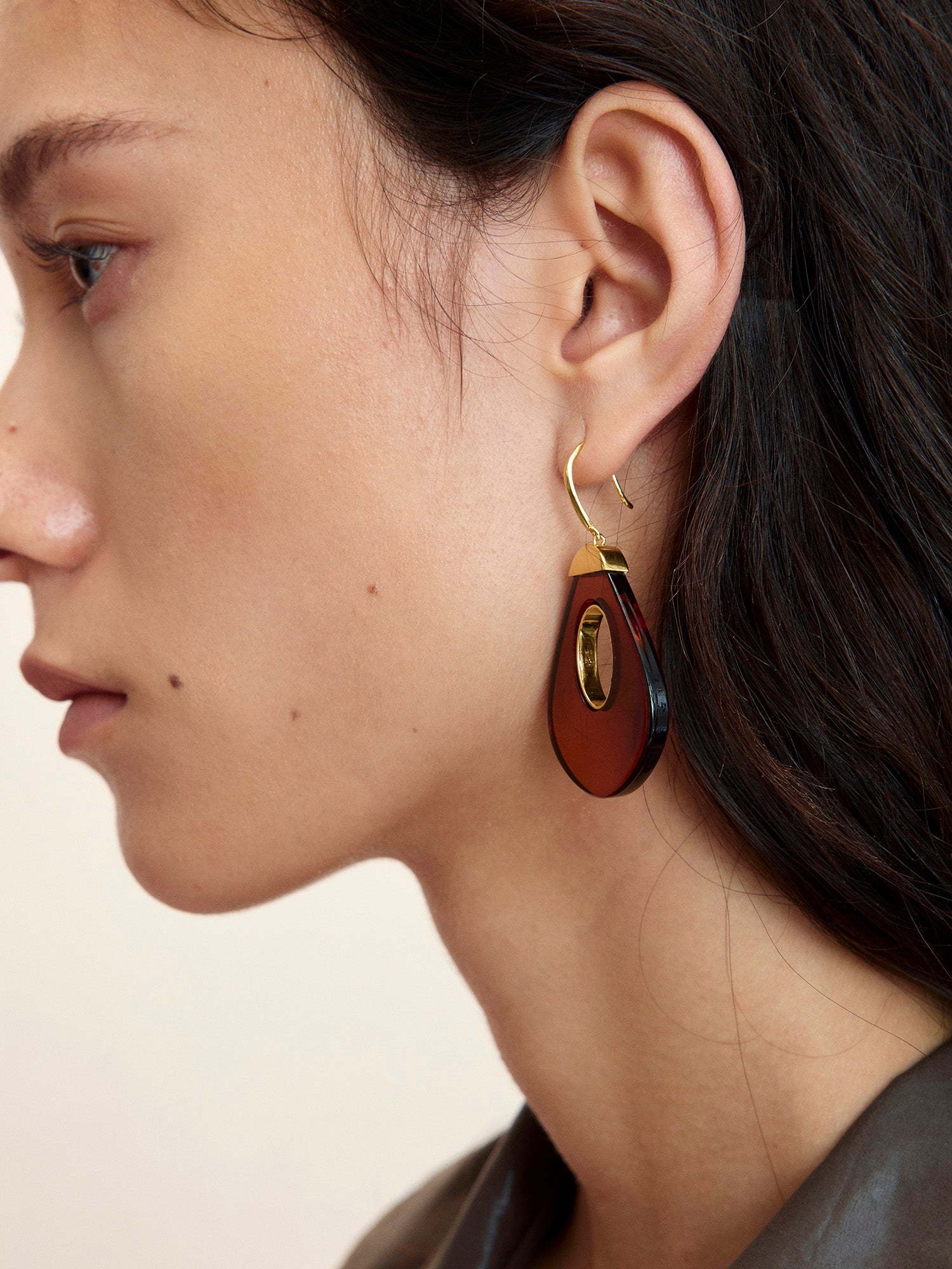 TEARDROP RESIN EARRINGS