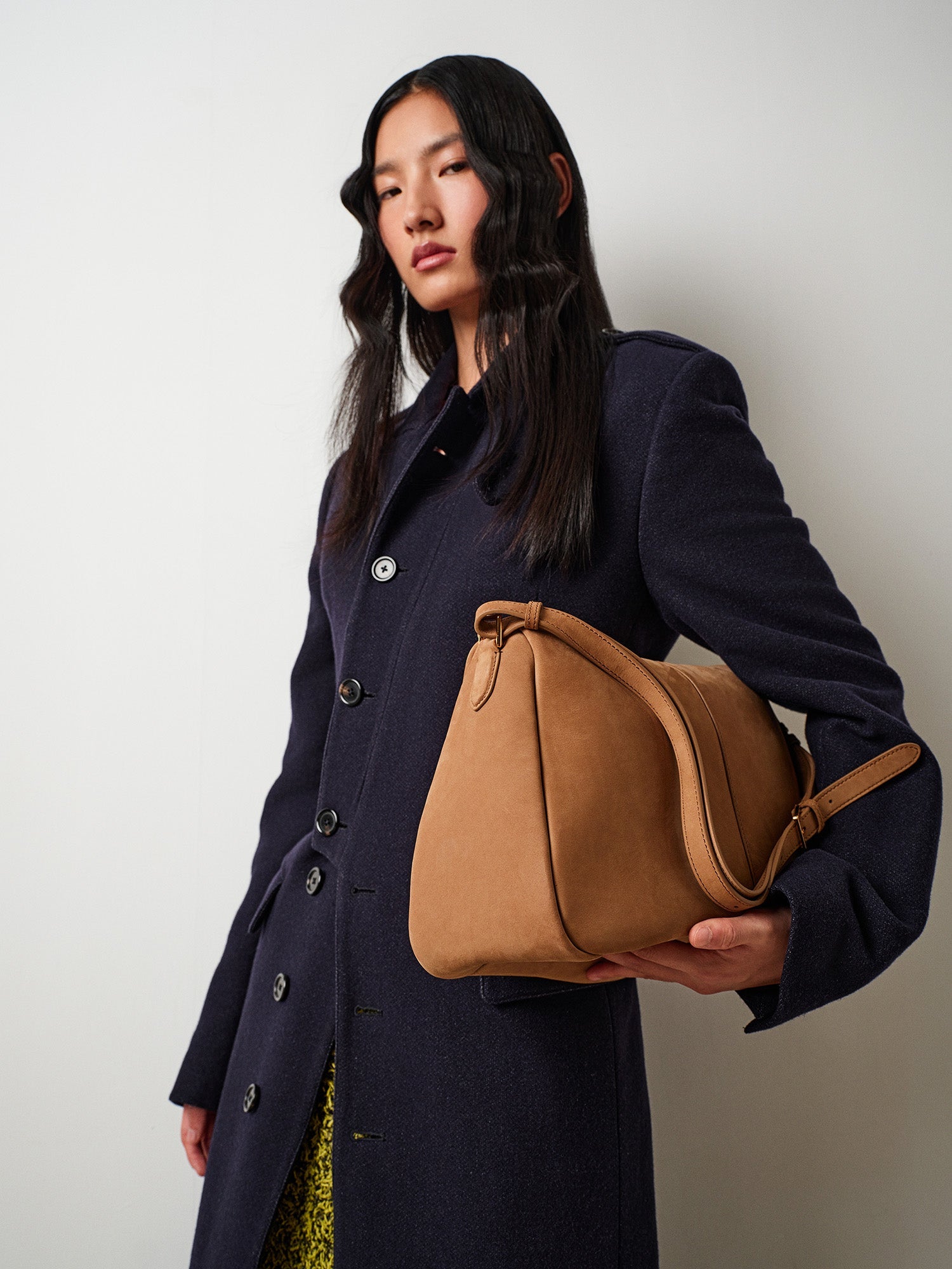 BOWLING SHOULDER BAG