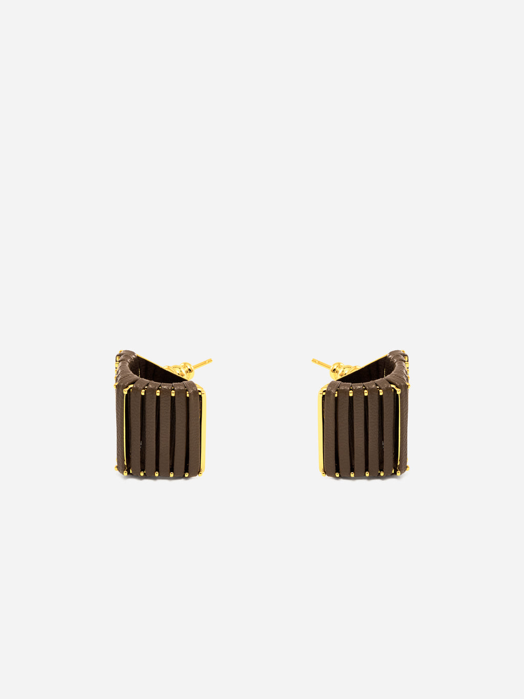 GEOMETRIC LEATHER STUDS