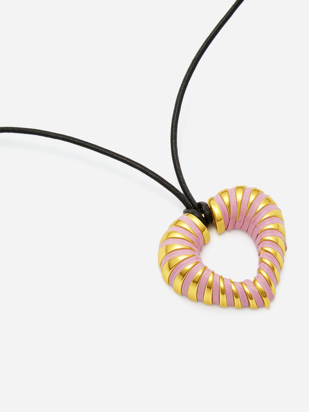 HEART SHAPE NECKLACE
