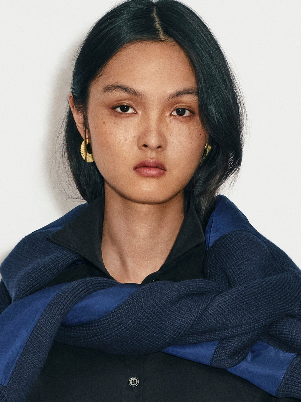C LEATHER EARRINGS