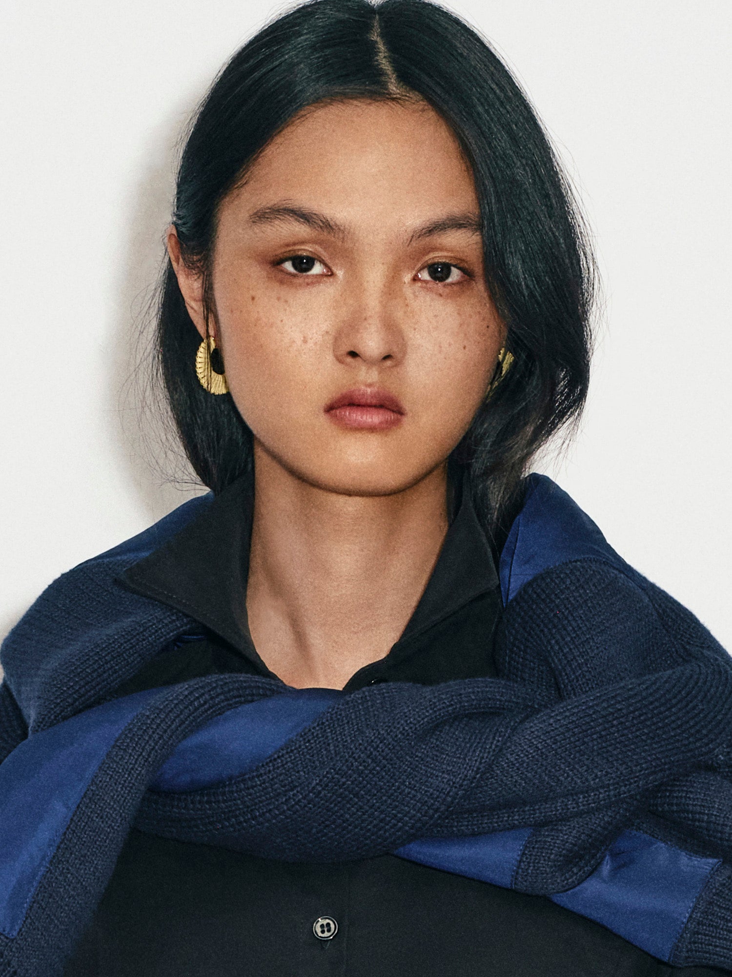 C LEATHER EARRINGS