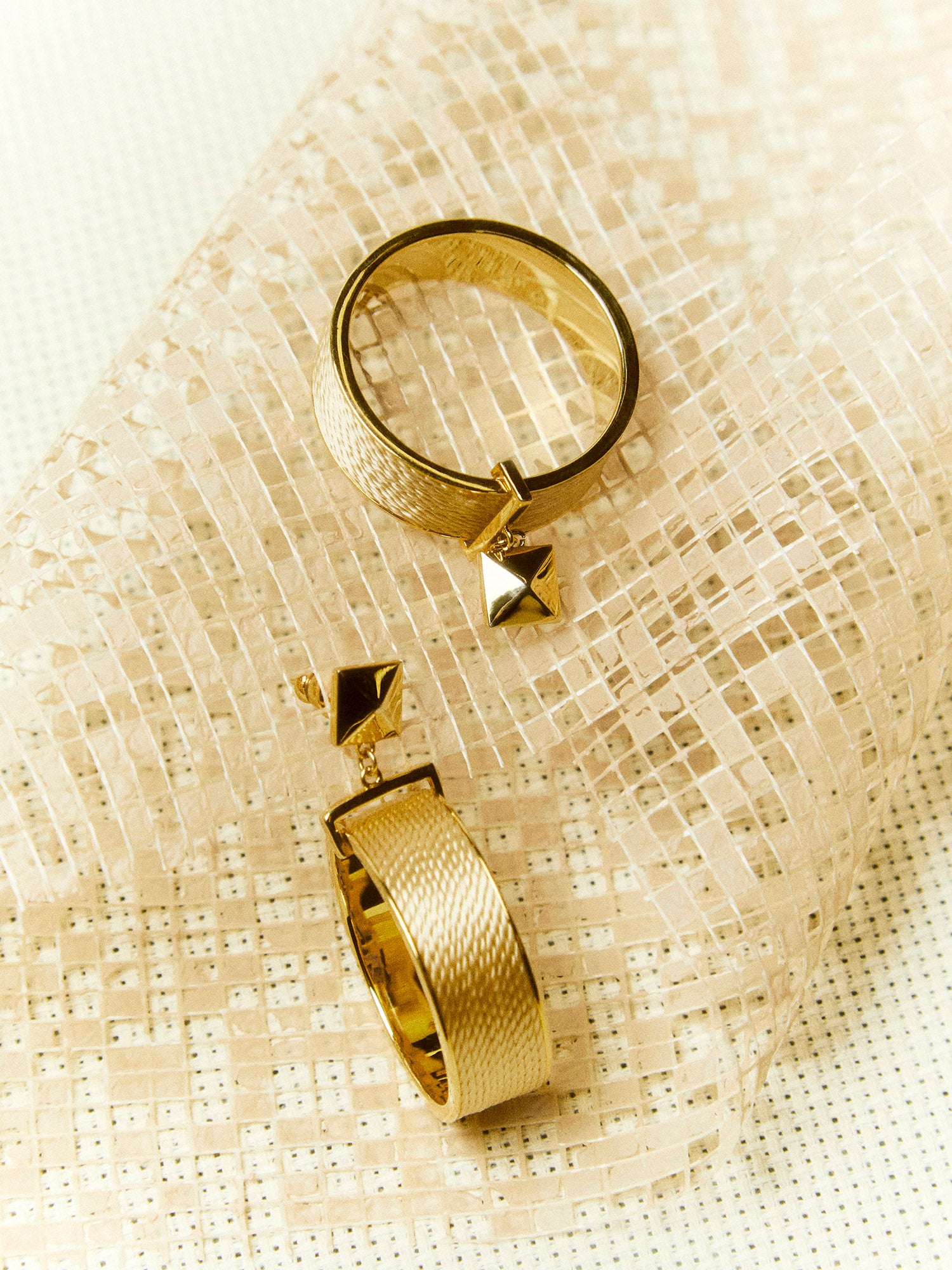 WRAPPED DROP EARRINGS