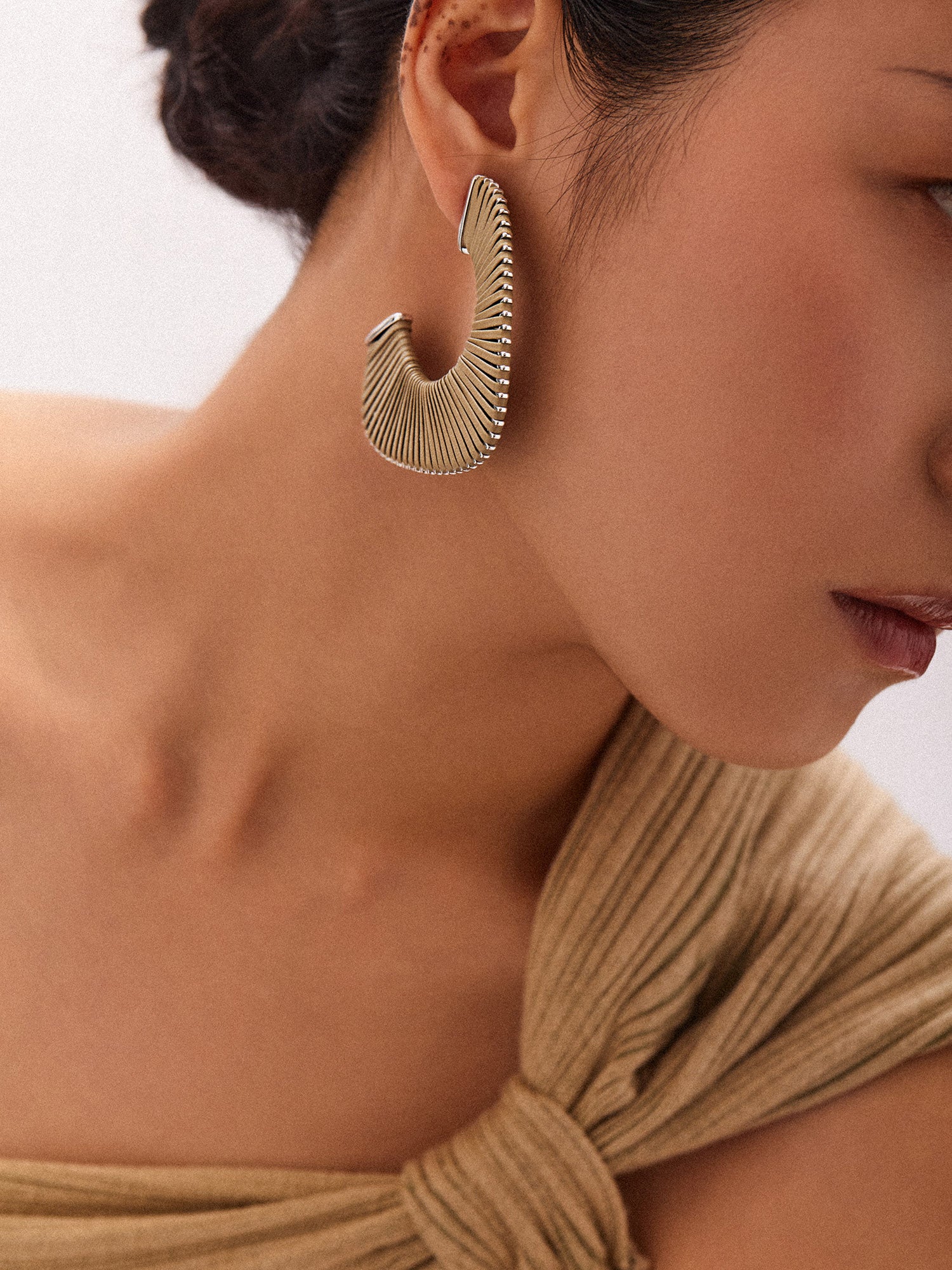 FAN SHAPE LEATHER WRAPPED EARRINGS