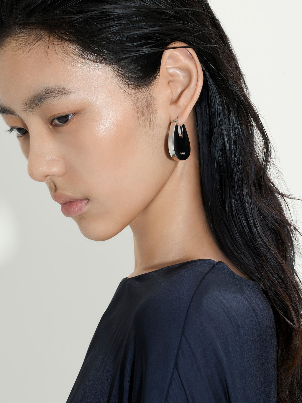HORSESHOE LEATHER-WRAPPED EARRINGS