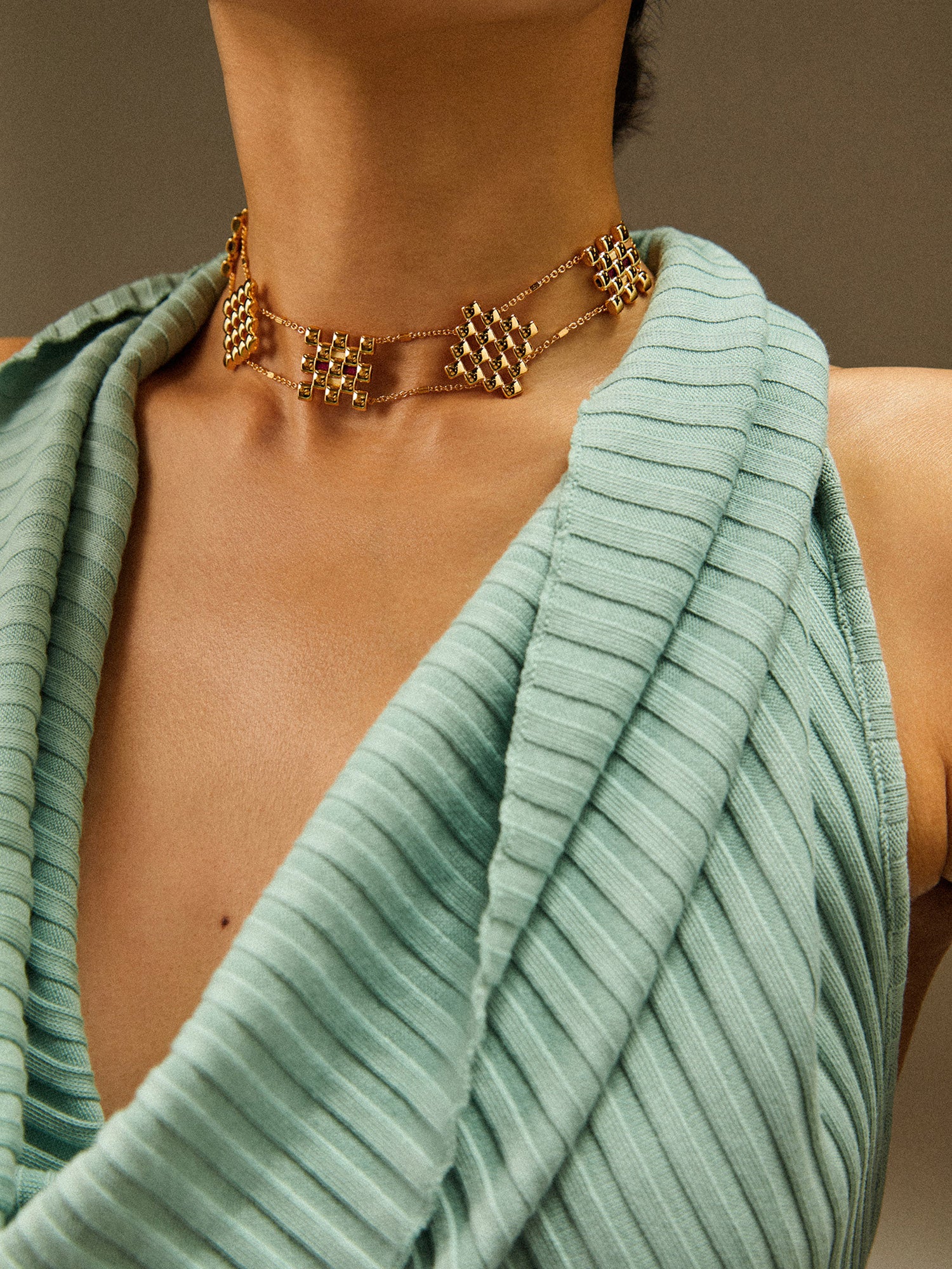 RHOMBUS AND SQUARE NECKLACE