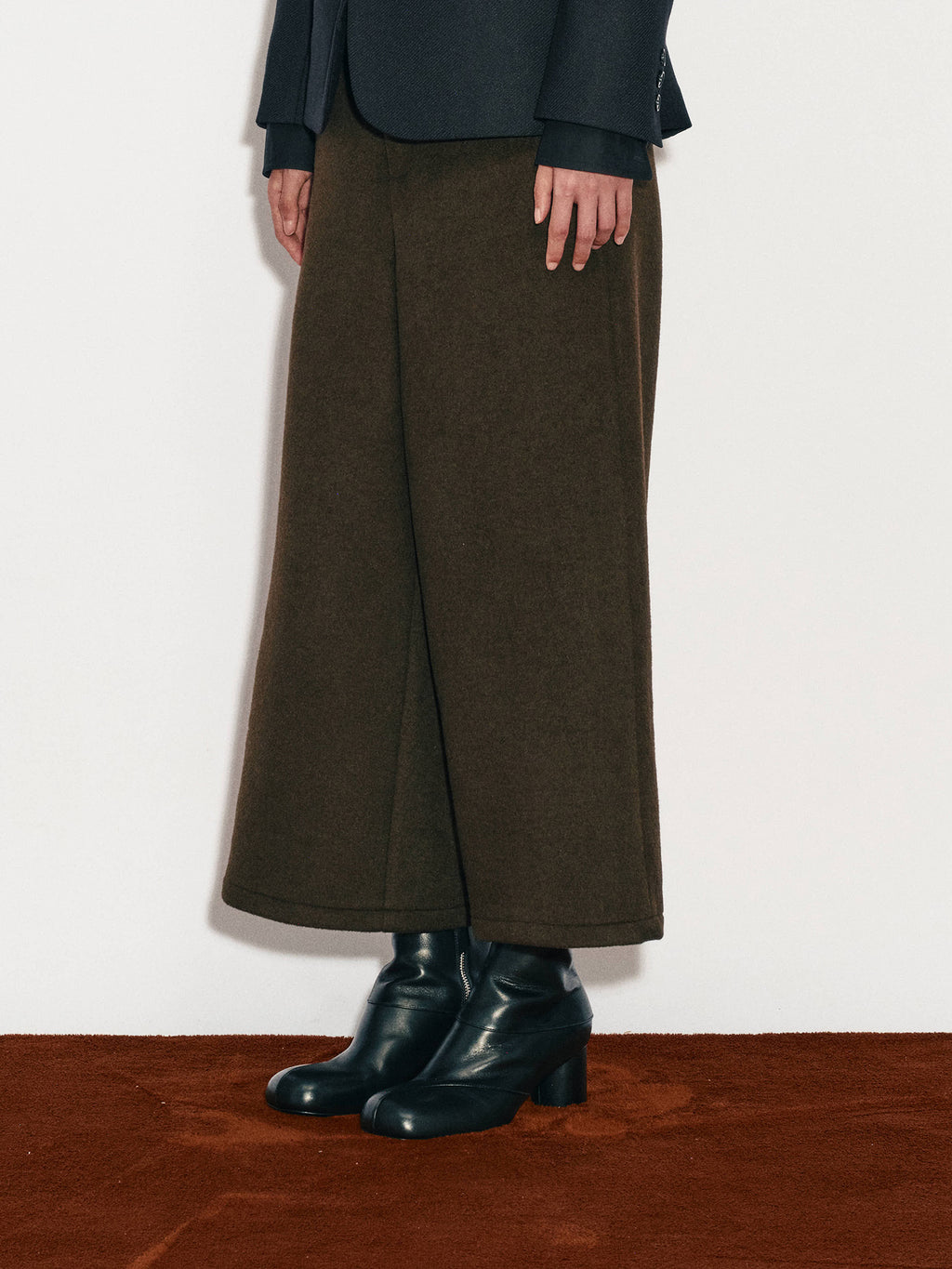 SQUARE TOED BOOTS