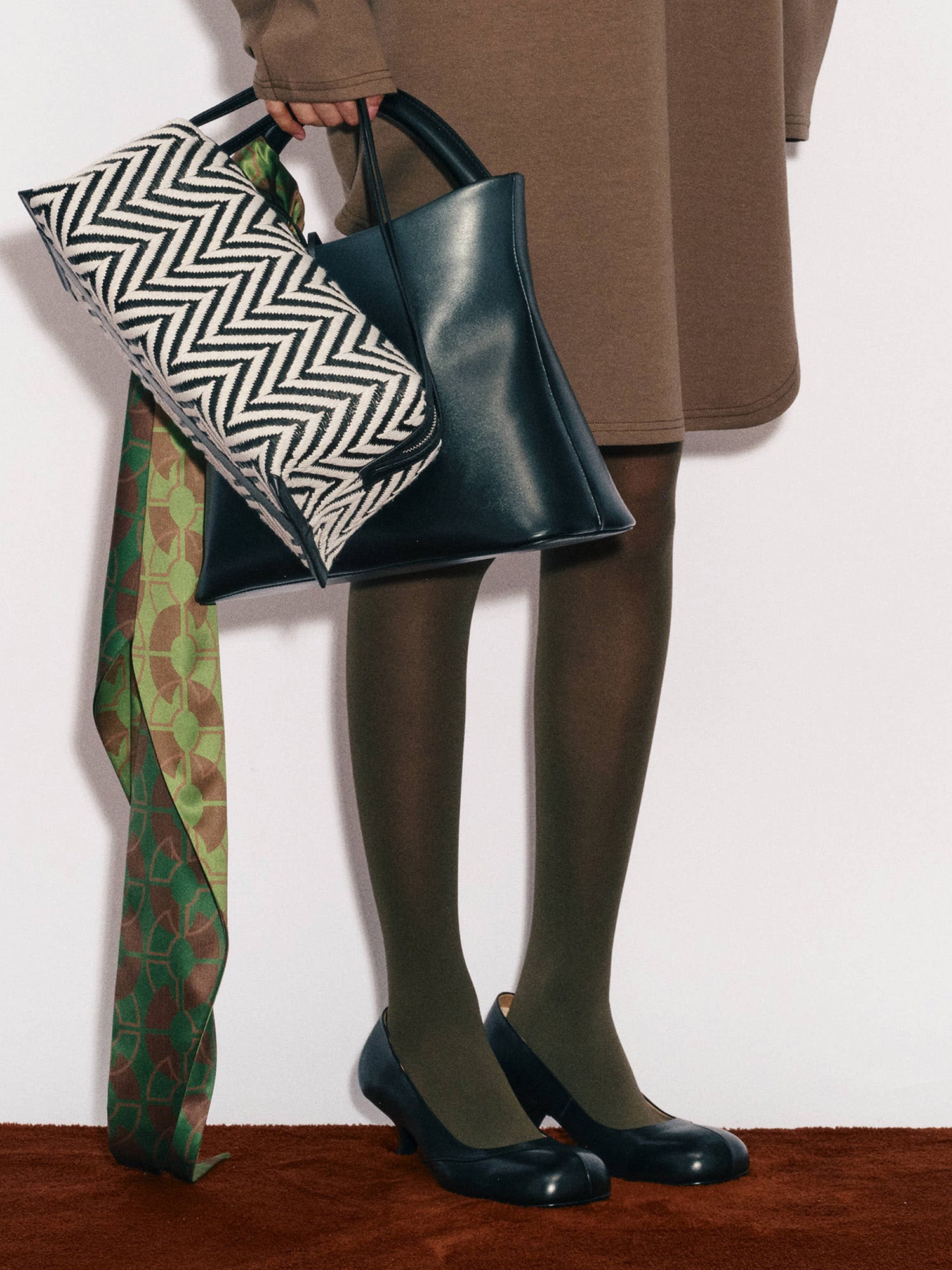 SQUARE TOED HEELS
